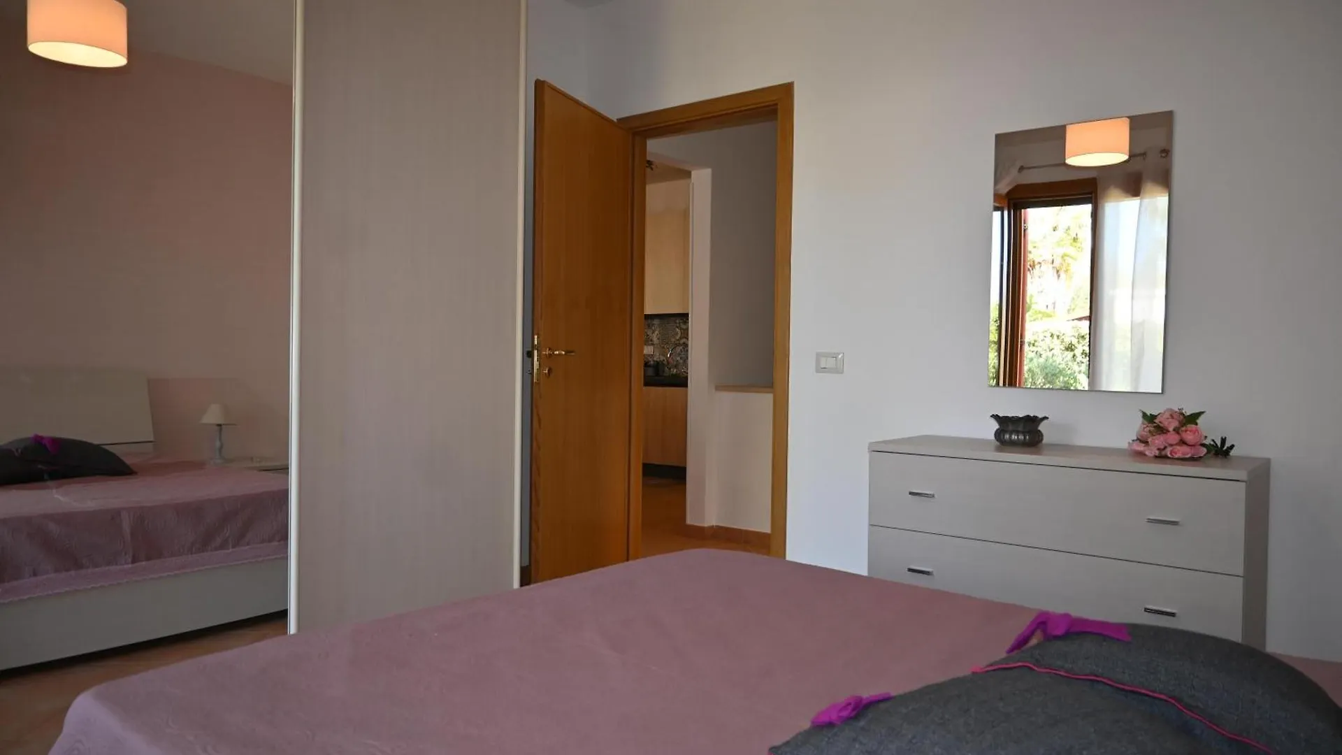 Chalet Calarossa Terrasini 0*,  Italy